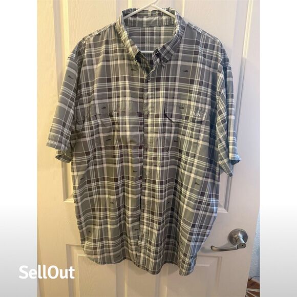 HUK Men's 2XL Short-Sleeve Plaid Grey Button-Up Shirt Multicolor Casual - Picture 1 of 2